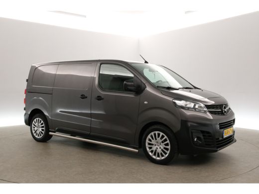 Opel Vivaro 2.0 CDTI 150PK L2H1 | Airco | 360° CAM | Carplay | Cruise | Trekhaak | 3 Persoons | PDC | Sidebars ActivLease financial lease