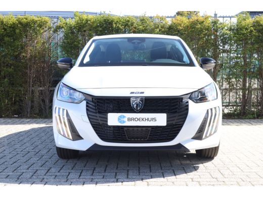 Peugeot 208 Allure | 16" Lichtmetalen velgen 'ELBORN' | Climate Control | Dashboard en deurpanelen in kunstst... ActivLease financial lease