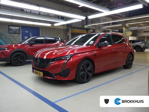 Peugeot 308 1.6 Plug-in Hybrid 180 GT Panoramadak / 360 camera | Achterbank in 3 delen neerklapbaar met skilu...