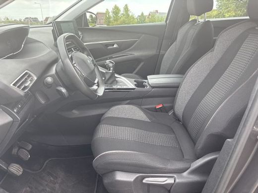 Peugeot 5008 1.2 PureTech Blue Lease Active | Apple carplay | Bluetooth telefoonvoorbereiding | Cruise control ActivLease financial lease