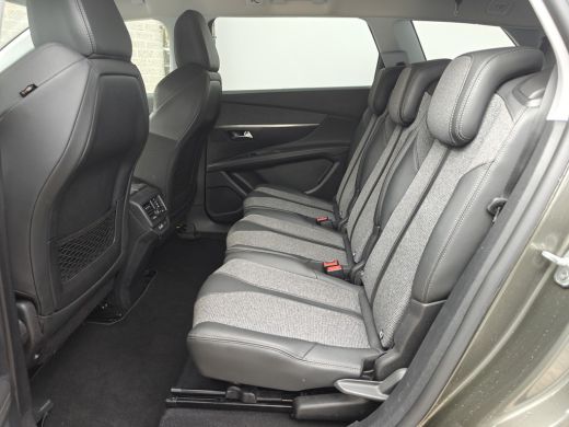 Peugeot 5008 1.2 PureTech Blue Lease Premium | 2 stoelen op derde rij | Achteruitrijcamera | Airco (automatisch) ActivLease financial lease