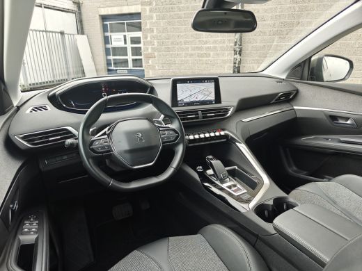Peugeot 5008 1.2 PureTech Blue Lease Premium | 2 stoelen op derde rij | Achteruitrijcamera | Airco (automatisch) ActivLease financial lease