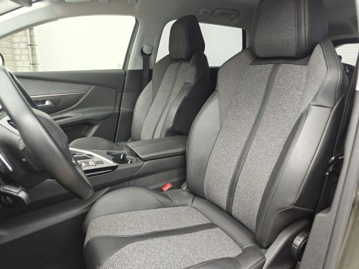 Peugeot 5008 1.2 PureTech Blue Lease Premium | 2 stoelen op derde rij | Achteruitrijcamera | Airco (automatisch) ActivLease financial lease