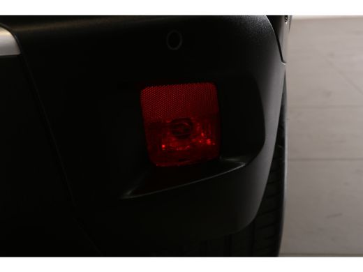 Peugeot e-2008 EV GT 50 kWh | Navi | Camera | Alcantara | Stoelverw. | AD.cruise | PDC V+A | Keyless Entry | ActivLease financial lease