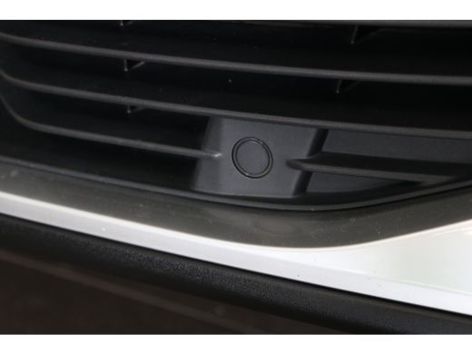 Peugeot e-2008 EV GT 50 kWh | Navi | Camera | Alcantara | Stoelverw. | AD.cruise | PDC V+A | Keyless Entry | ActivLease financial lease
