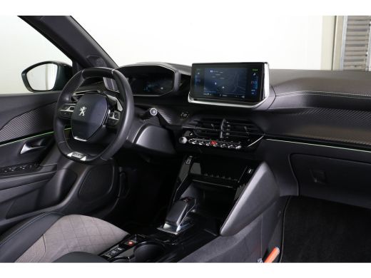Peugeot e-2008 EV GT 50 kWh | Navi | Camera | Alcantara | Stoelverw. | AD.cruise | PDC V+A | Keyless Entry | ActivLease financial lease