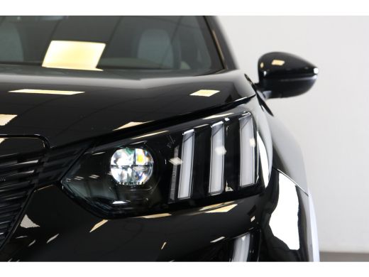 Peugeot e-2008 EV GT 50 kWh | Navi | Camera | Alcantara | Stoelverw. | AD.cruise | PDC V+A | Keyless Entry | ActivLease financial lease