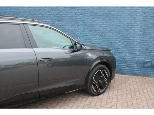 Peugeot e-5008 GT Avantage 73 kWh | Lederen bekleding | Panorama/schuifdak | Navigatie | Camera | BTW | 6.000km | ActivLease financial lease