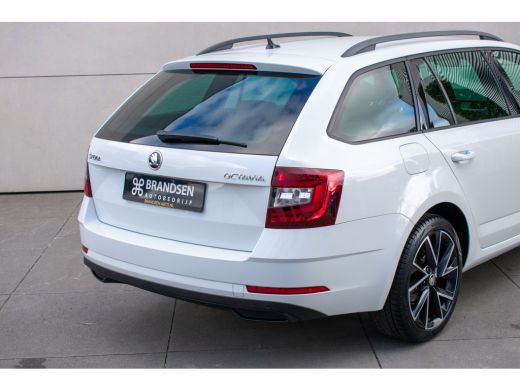 Skoda Octavia Combi 1.5 TSI Greentech Sport Business -Navi-18"- ActivLease financial lease