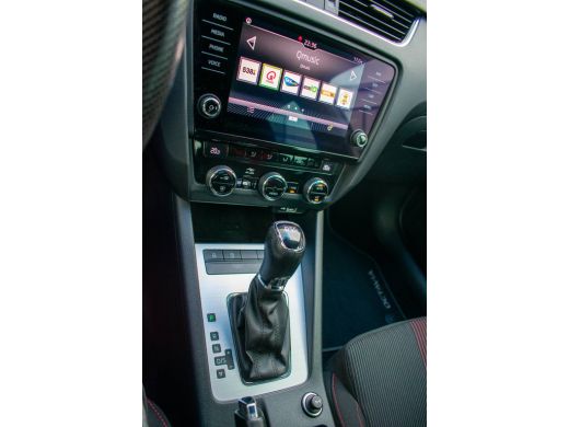 Skoda Octavia Combi 1.5 TSI Greentech Sport Business -Navi-18"- ActivLease financial lease