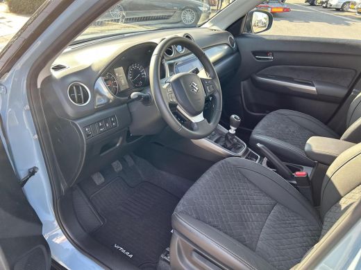 Suzuki Vitara 1.4 Boosterjet Style Smart Hybrid ActivLease financial lease