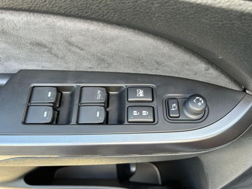 Suzuki Vitara 1.4 Boosterjet Style Smart Hybrid ActivLease financial lease