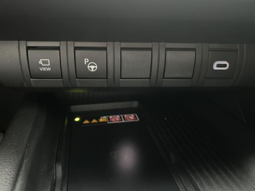 Toyota C-HR 1.8 Hybrid 140 First Edition ActivLease financial lease