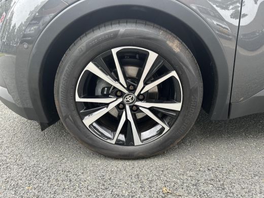Toyota C-HR 1.8 Hybrid 140 First Edition ActivLease financial lease