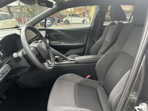 Toyota C-HR 1.8 Hybrid 140 First Edition ActivLease financial lease