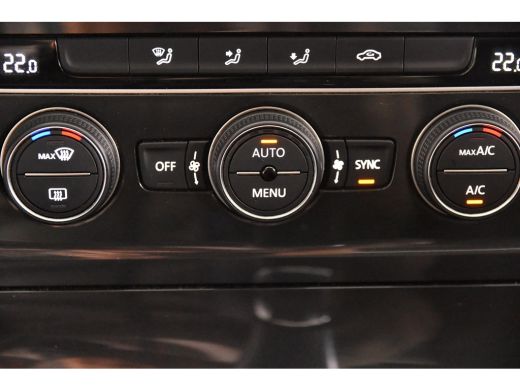 Volkswagen Golf *1ste eigenaar*Navigatie*Camera*Panoramadak* ActivLease financial lease