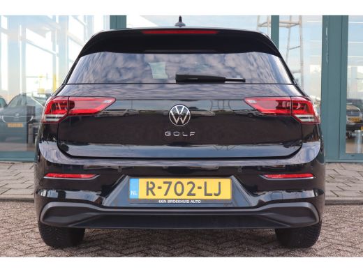 Volkswagen Golf 110PK 1.0 TSI Life | Airco (automatisch) | Cruise control adaptief | Draadloze telefoonlader ActivLease financial lease