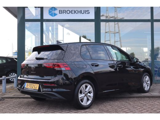 Volkswagen Golf 110PK 1.0 TSI Life | Airco (automatisch) | Cruise control adaptief | Draadloze telefoonlader ActivLease financial lease