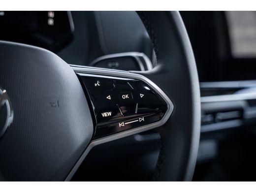 Volkswagen ID. Buzz Cargo Cargo ID. Buzz Anniversary Edition TREKHAAK - CAMERA - FULL LED ActivLease financial lease