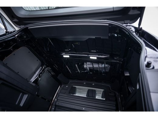 Volkswagen ID. Buzz Cargo Cargo ID. Buzz Anniversary Edition TREKHAAK - CAMERA - FULL LED ActivLease financial lease