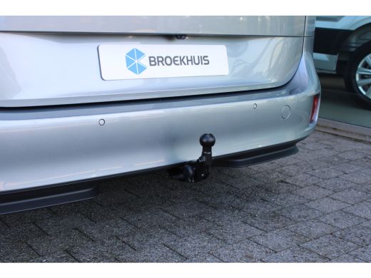 Volkswagen ID. Buzz Cargo Bulli Editon VOOR MEKAAR DEALS | 79 kWh | 286 pk | Trekhaak | Achterklep | 360° camera | IQ.LIGHT... ActivLease financial lease