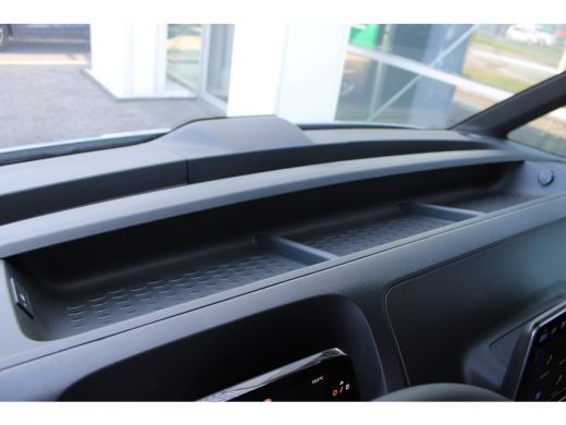 Volkswagen ID. Buzz Cargo Bulli Editon VOOR MEKAAR DEALS | 79 kWh | 286 pk | Trekhaak | Achterklep | 360° camera | IQ.LIGHT... ActivLease financial lease