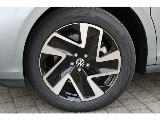 Volkswagen ID. Buzz Cargo Volkswagen Anniversary Edition 4MOTION | 79 kWh | 340 pk | Achterklep | Trekhaak | Adaptive Cruis... ActivLease financial lease