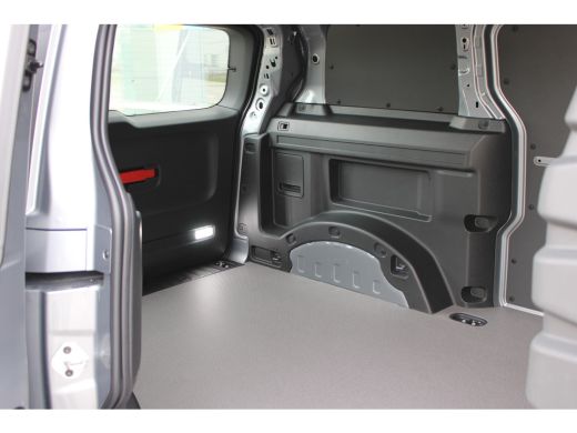 Volkswagen ID. Buzz Cargo Volkswagen Anniversary Edition 4MOTION | 79 kWh | 340 pk | Achterklep | Trekhaak | Adaptive Cruis... ActivLease financial lease
