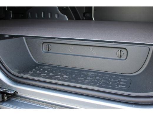 Volkswagen ID. Buzz Cargo Volkswagen Anniversary Edition 4MOTION | 79 kWh | 340 pk | Achterklep | Trekhaak | Adaptive Cruis... ActivLease financial lease