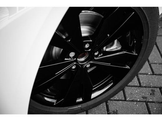 Volkswagen ID.3 Limited Edition | 'App-Connect' draadloze smartphone integratie | Afstandscontrolesysteem (Front ... ActivLease financial lease