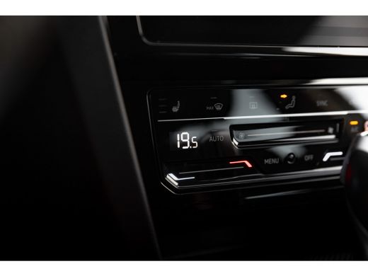 Volkswagen Passat Variant 1.4 TSI PHEV GTE Business | Matrix Led | Keyless | Camera ActivLease financial lease