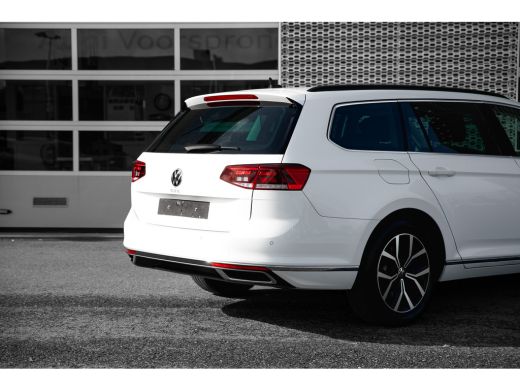 Volkswagen Passat Variant 1.4 TSI PHEV GTE Business | Matrix Led | Keyless | Camera ActivLease financial lease