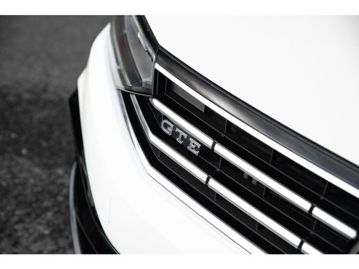 Volkswagen Passat Variant 1.4 TSI PHEV GTE Business | Matrix Led | Keyless | Camera ActivLease financial lease