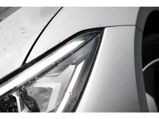 Volkswagen Passat Variant 1.5 eHybrid 204pk Elegance Business | Panoramdak | Dodehoeksensor | 360 Camera | Stoelver... ActivLease financial lease