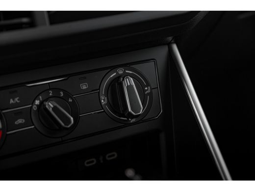 Volkswagen Polo 1.0 TSI 95pk DSG Life | Airco | 15" | Parkeerhulp V+A | Adaptive Cruise ActivLease financial lease