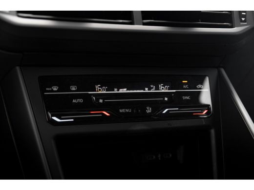 Volkswagen Polo 1.0 TSI 95pk DSG R-Line | Achteruitrijcamera | Adaptive Cruise | Navigatie ActivLease financial lease