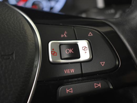 Volkswagen Polo 1.0 TSI R-Line Edition 96pk | Airco | Parkeersensoren v+a | Adaptief cruise control | Navigatie |... ActivLease financial lease