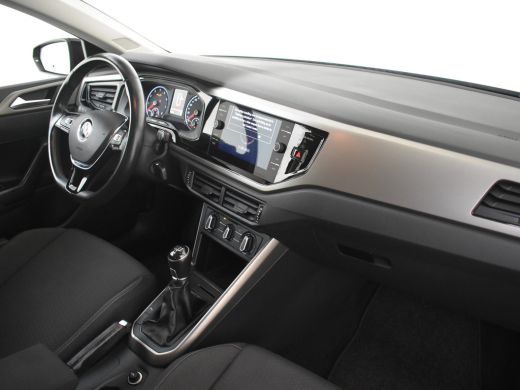 Volkswagen Polo 1.0 TSI R-Line Edition 96pk | Airco | Parkeersensoren v+a | Adaptief cruise control | Navigatie |... ActivLease financial lease