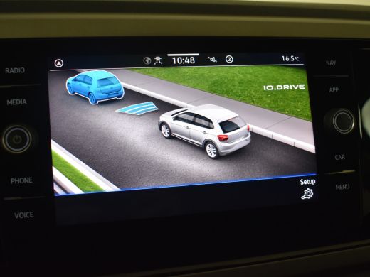 Volkswagen Polo 1.0 TSI R-Line Edition 96pk | Airco | Parkeersensoren v+a | Adaptief cruise control | Navigatie |... ActivLease financial lease