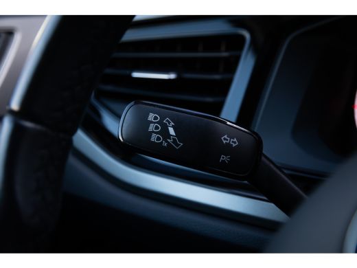 Volkswagen Polo 1.0 TSI R-Line Edition | Airco | Apple Carplay/Android Auto|telefoonintegratie premium | Buitensp... ActivLease financial lease