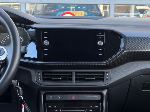 Volkswagen T-Cross 1.0 TSI Life 7-DSG | Climatronic | Parkeersensoren V+A | Cruise controle Ad. | ActivLease financial lease