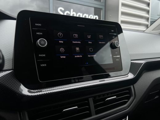 Volkswagen T-Cross Life Edition | 'App-Connect' draadloze smartphone integratie | Achterlichten LED | Afstandscontro... ActivLease financial lease