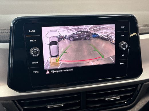 Volkswagen T-Roc 1.0 TSI Life Edition 115PK | Keyless | Led | achteruitrijcamera | Uit voorraad Leverbaar! | achte... ActivLease financial lease