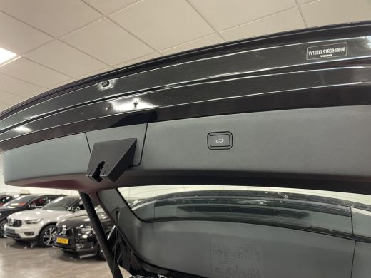 Volvo  EX30 Single Motor Extended Range Plus | Stoel en Stuurwielverwarming | Adaptieve Cruise Control | Harm... ActivLease financial lease