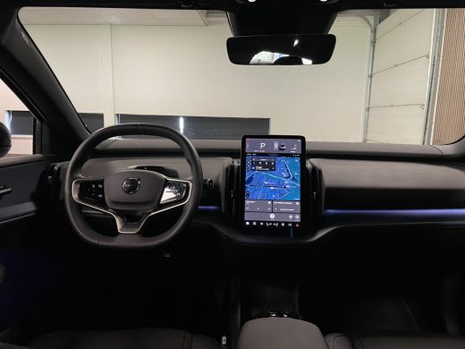 Volvo  EX30 Single Motor Extended Range Plus | Stoel en Stuurwielverwarming | Adaptieve Cruise Control | Harm... ActivLease financial lease