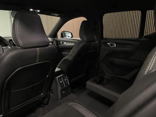 Volvo  XC40 T5 Recharge R-Design | Trekhaak | Harman Kardon | Bestuurdersstoel elektrisch geheugen | Adaptiev... ActivLease financial lease