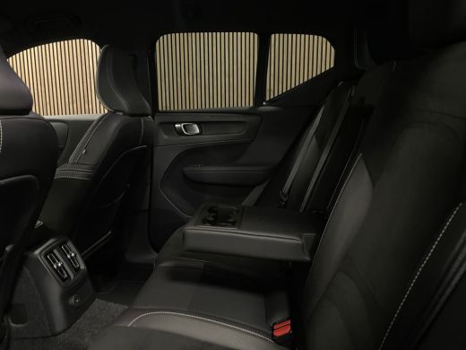 Volvo  XC40 T5 Recharge R-Design | Trekhaak | Harman Kardon | Bestuurdersstoel elektrisch geheugen | Adaptiev... ActivLease financial lease