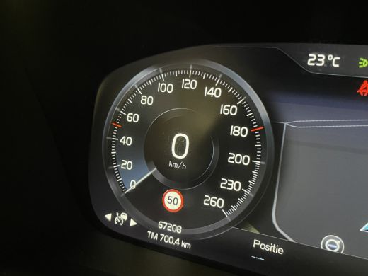 Volvo  XC40 T5 Recharge R-Design | Trekhaak | Harman Kardon | Bestuurdersstoel elektrisch geheugen | Adaptiev... ActivLease financial lease