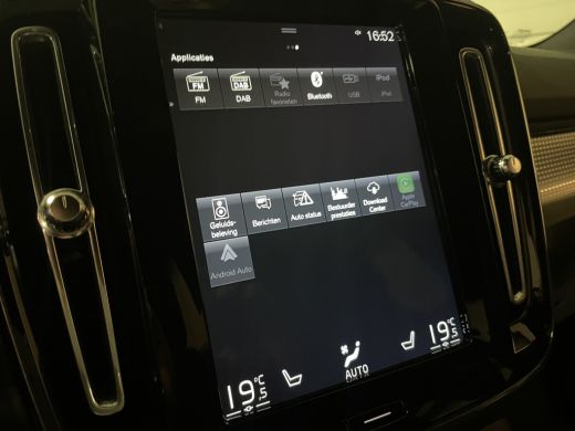 Volvo  XC40 T5 Recharge R-Design | Trekhaak | Harman Kardon | Bestuurdersstoel elektrisch geheugen | Adaptiev... ActivLease financial lease
