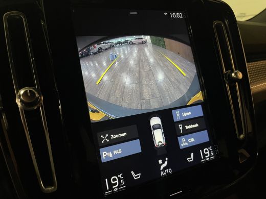 Volvo  XC40 T5 Recharge R-Design | Trekhaak | Harman Kardon | Bestuurdersstoel elektrisch geheugen | Adaptiev... ActivLease financial lease